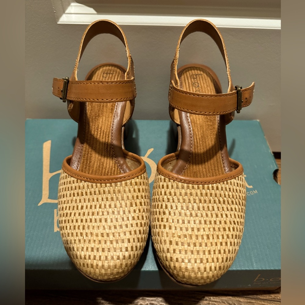 NWOT BOC Natasha II clog, size 7